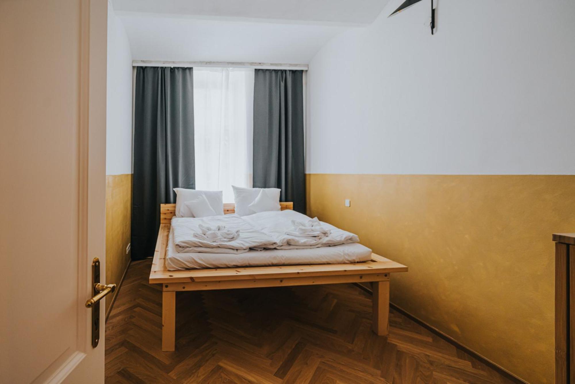 Aparthotel Bohemian Experience Praga Exterior foto