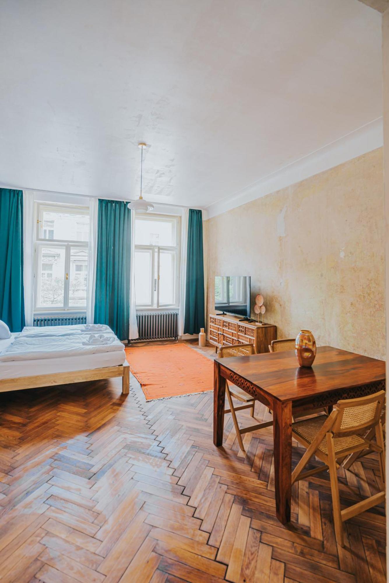 Aparthotel Bohemian Experience Praga Exterior foto